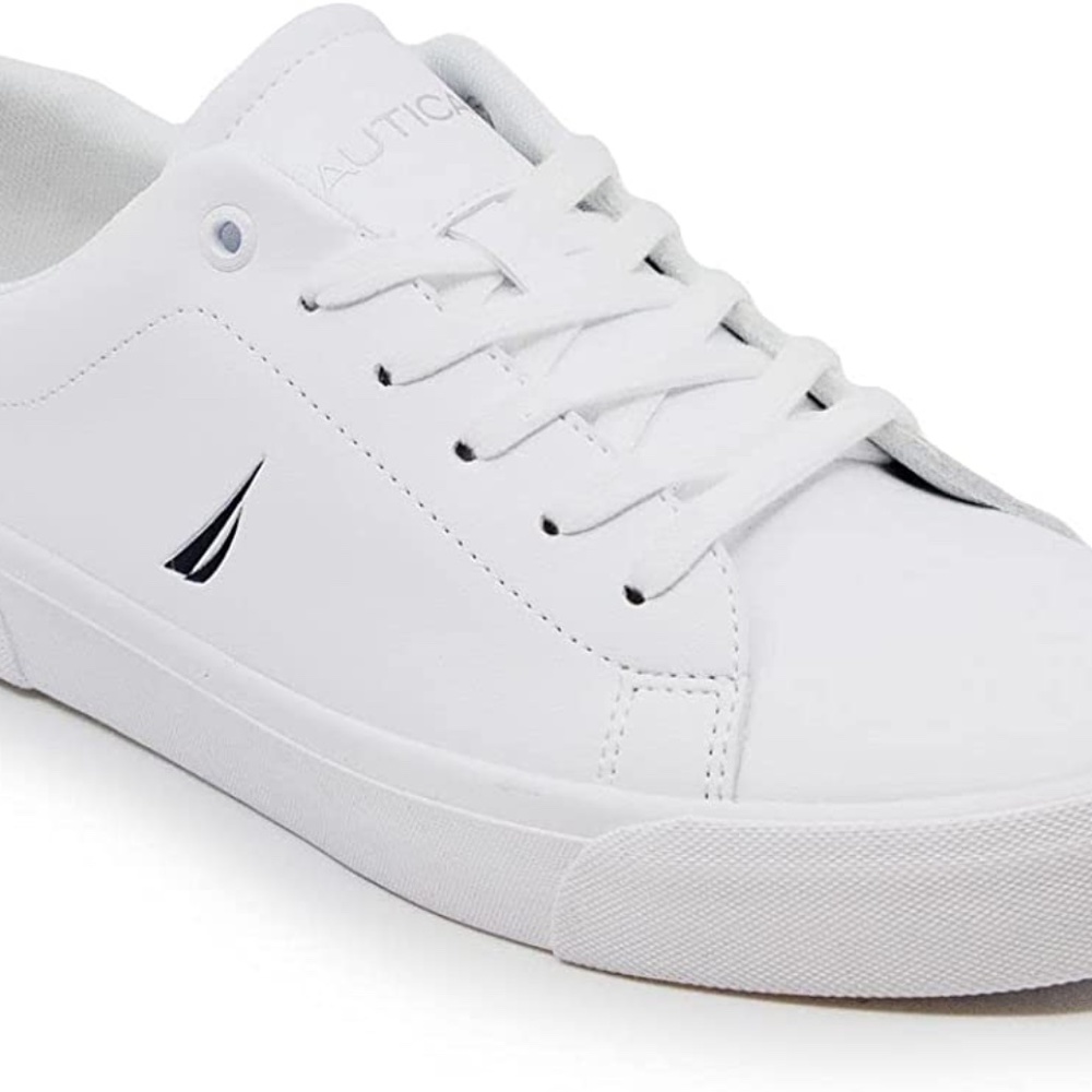 New White Nautica Graves Court Sneakers SZ 9.5